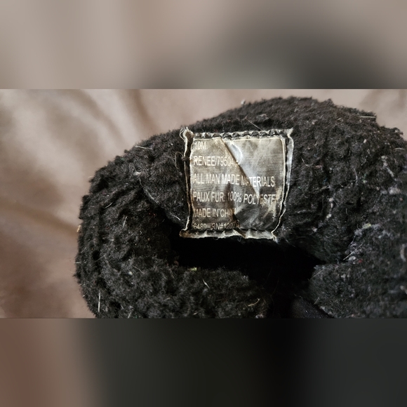 Boots - Picture 9 of 10